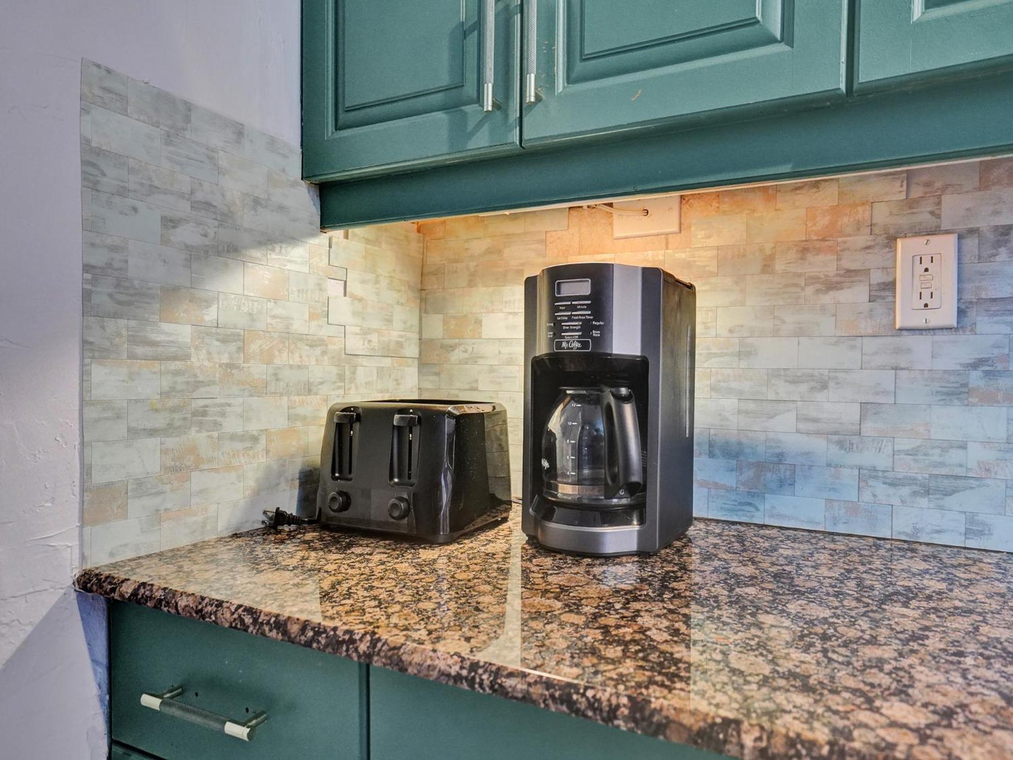 Large Gay Men'S 1 Bedroom W Gameroom Heated Pool Clothing Optional Oakland Park Extérieur photo